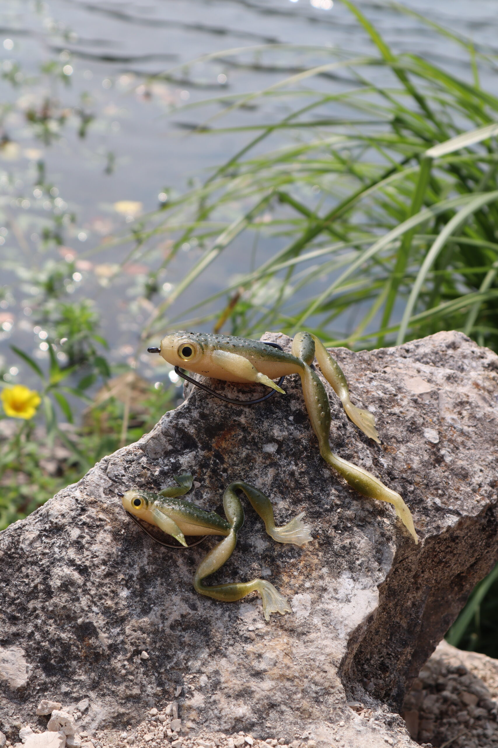 Nahaufnahme schwimmendes Gummiködermaterial